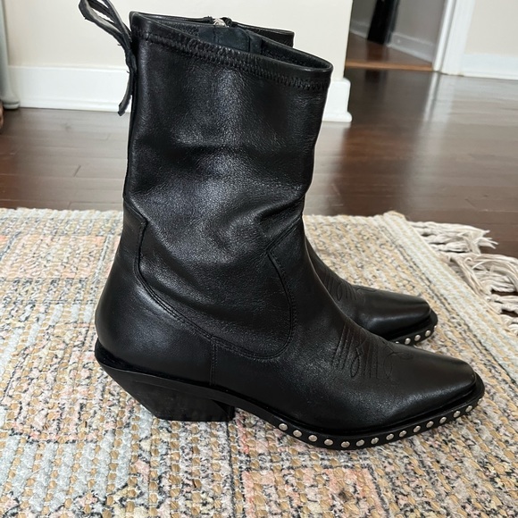 Nasty gal ankle sock cowboy boot with studs - Picture 1 of 3